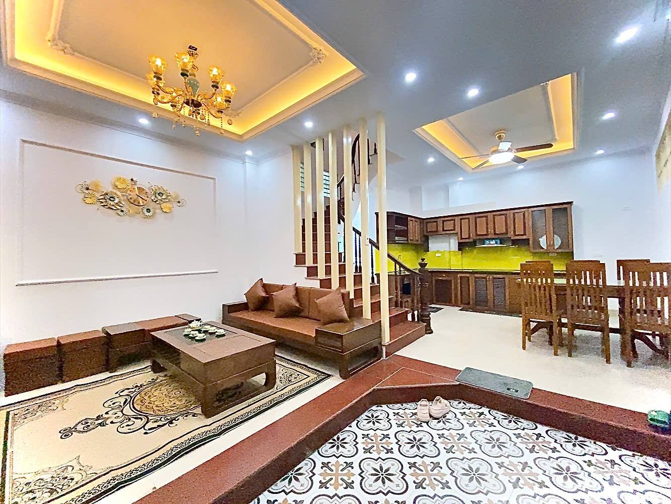 🏠 Bán Nhà 4 Tầng Mặt Tiền 8m Tại 163 Đại Mỗ – Ngõ Thông, Ô Tô Đỗ Cửa, Giá Chỉ 9,7 Tỷ. - Ảnh 2